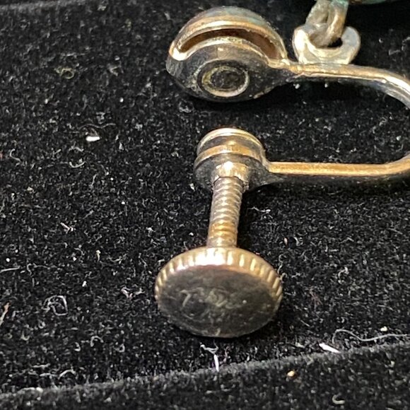 2" x 5/8" Vintage Indian Silver Earrings With Crushed Turquoise Mosaic & Screw B - Picture 7 of 11